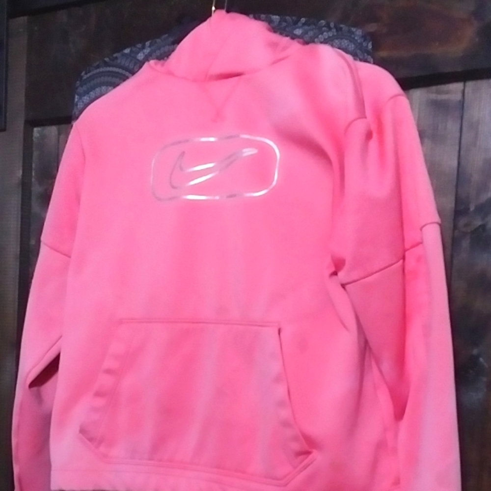 Girls Nike hoodie like new